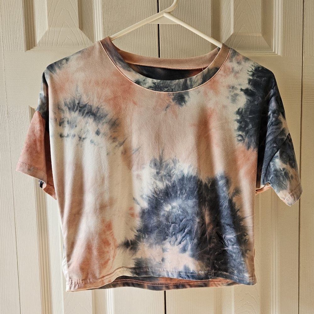 Cropped Pink and Gray Tie Dye Short Sleeve T-shirt, Women's size Small